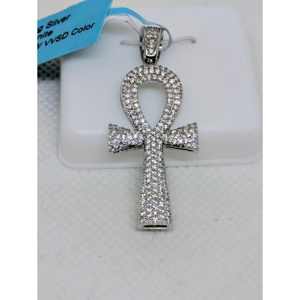 Men's Iced Out Ankh Pendant in 925 Sterling Silver with 0.87ctw of Moissanite